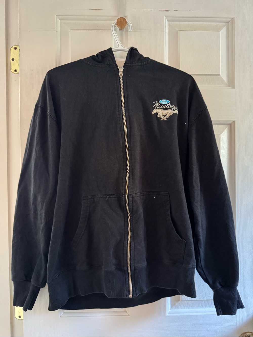 Vintage ford mustang zip up